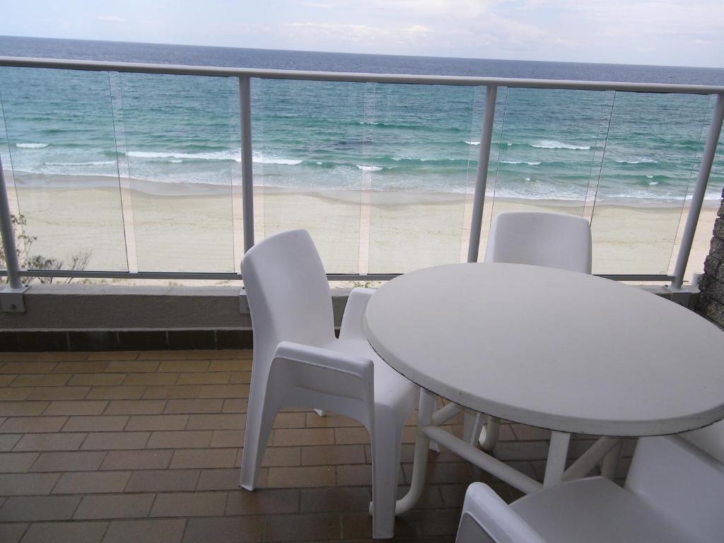 Pacific Surf Absolute Beachfront Apartments Gold Coast Ngoại thất bức ảnh