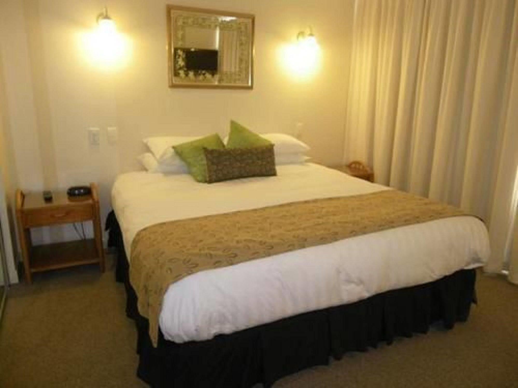 Pacific Surf Absolute Beachfront Apartments Gold Coast Ngoại thất bức ảnh